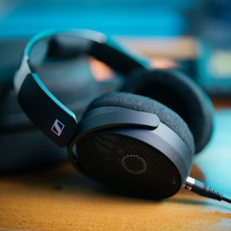 Sennheiser Over-Ears