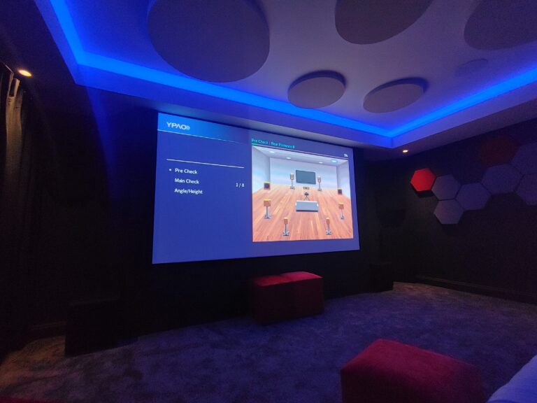 HDR debug info : SBAR:2.6 WHAR:1.4 BAR:3.3 WBR:66.7 WDR:46.9 CB:1 CR:0.4 U:-20 UW:-4 US:-20 LIF:1.0 OCD:0 EXT:0.0 UGN:0.0 AIScene(28) HDR ret(0) Bracket Info:0,-20,0,0,0,0 AC brightness(38.0) bright_enhenced_level(0.0) brightness_shift(1.0) brightness_high_level(194), contrast_enhanced_level(1.0) WDR(1,0)SV(3)SGL(10)HGL(10)SGLPU(0)SGLAY(0)AY(41)