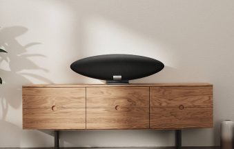 Bowers-Wilkins-Zeppelin-1.jpg
